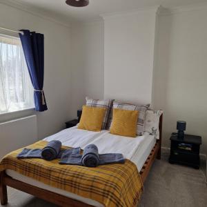 Gallery image of Stylish bungalow with complimentary breakfast on the first morning in Lancing