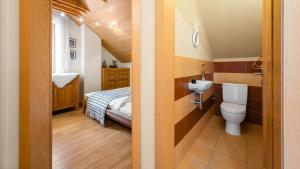 A bathroom at Vila Studienka