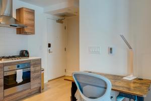 San Francisco Condo Less Than 1 Mi to Union Square!的厨房或小厨房