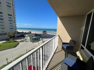 A balcony or terrace at Pirates Cove 4th Floor Balcony Remodeled Condo