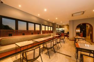 Posezení v ubytování Nata Azana Hotel Solo