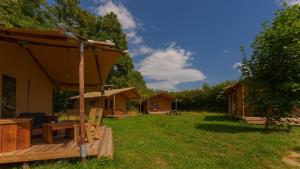 Zahrada ubytování Camping Vittel