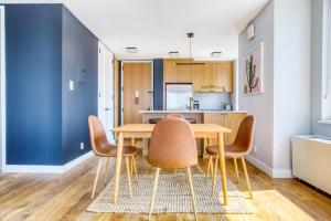 Gallery image of 2BR 2BA Pool Doorman nr Times Sq NYC-126 in New York