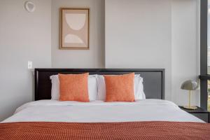 Voodi või voodid majutusasutuse North Bethesda 1br w pools nr coffee groceries WDC-719 toas +17 fotot