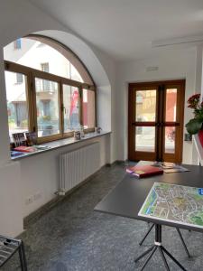 Foto dalla galleria di HostHello Nus a Nus