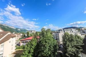 Výhľad na hory alebo výhľad na hory priamo z apartmánu