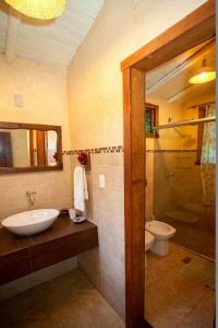 Koupelna v ubytování Casa do Sóter Lapinha da Serra + 24 fotografií