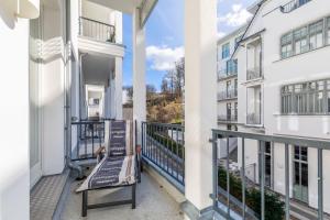 Ein Balkon oder eine Terrasse in der Unterkunft FIRST Avalon