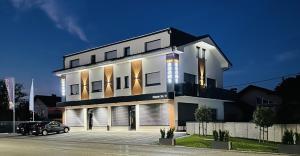 Budova, kde se aparthotel nachází