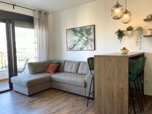 Afbeelding uit fotogalerij van YOUR CHOICE in Bar