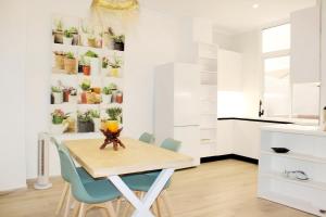 A kitchen or kitchenette at Apartamento reformado en pleno centro histórico