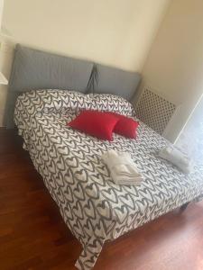 Ένα ή περισσότερα κρεβάτια σε δωμάτιο στο Donna Ada al Duomo