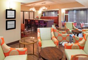 Gallery image of SureStay Plus Hotel by Best Western Stevensville St Joseph in Stevensville