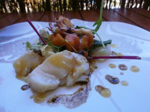 Comida en o cerca of this country house