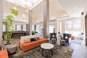 Posezení v ubytování Hilton Garden Inn Temple Medical Center