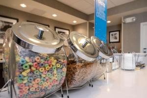 布赖顿Hampton Inn Brighton Mi的相册照片