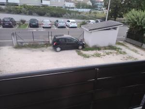Fotografie z fotogalerie ubytování Studio bien situé avec un balcon v destinaci Eybens