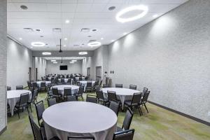 Restaurace v ubytování Tru By Hilton Laredo Airport Area, Tx