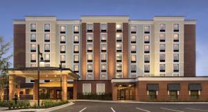 a rendering of the front of a hotel at DoubleTree by Hilton Charleston Mount Pleasant in Charleston