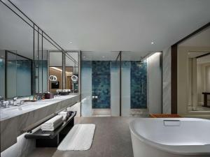 Koupelna v ubytování Hollick Hotel Wen'An, Tapestry Collection By Hilton + 26 fotografií