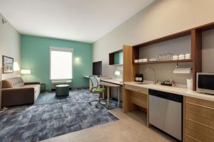 Home2 Suites By Hilton Vicksburg, Ms的厨房或小厨房