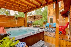 Πισίνα στο ή κοντά στο Private Hot Tub Mtn-View Ski House in Frisco