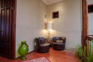 Ruang duduk di Santa Lucia House - Forum