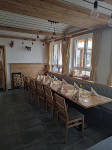Restaurace v ubytování Landgastohf Thiem