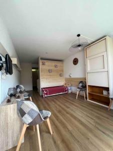 Posezení v ubytování STUDIO Au pied des pistes - Les deux alpes