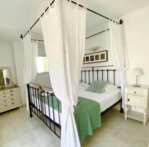 Anthos Apartments客房内的一张或多张床位