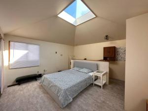 מיטה או מיטות בחדר ב-Character house in North Dunbar