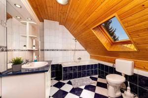 Holiday home in Balatonbereny 40860 8649 Balatonberény, Hétvezér utca 37 kép - 2