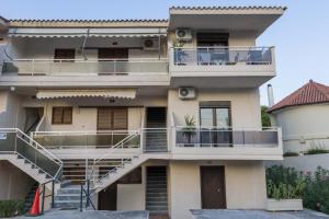 Balkón nebo terasa v ubytování Seaside Serenity Suite in Loutra