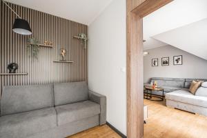 Khu vực ghế ngồi tại Chillout Szklarska Stone Hill