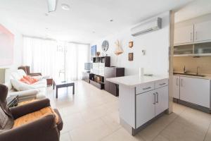 Køkken eller tekøkken på 1 linea playa YATE