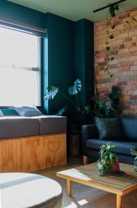 Foto da galeria de Spacious Converted Home on The Most Liveable St! em Melbourne