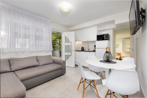 Kuchyň nebo kuchyňský kout v ubytování Apartment Pivas Nr 3