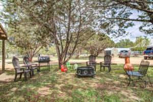 Fotografie z fotogalerie ubytování #3 Wrangler~Bandera Tin Star~Bandera, TX. v destinaci Bandera