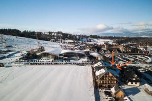 Apartament Stary Drewniany Białka Ski Resort -obok Termy Bania i Kotelnica v zime