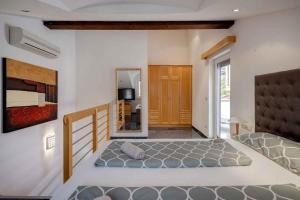 Postel nebo postele na pokoji v ubytování Crikvenica Apartment 9