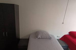 Postel nebo postele na pokoji v ubytování Suite Estudio 2 Buena Vista Santa Tecla