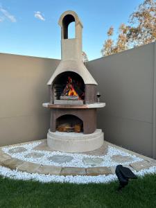 Gallery image of WineCountry Holiday House in Branxton +37 photos