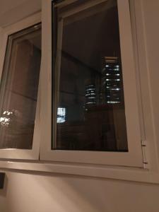 Zdjęcie z galerii obiektu Habitación New York - 5 Torres w Madrycie