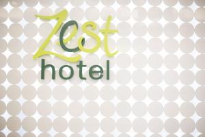 Vottorð, verðlaun, skilti eða annað skjal til sýnis á Zest Jemursari by Swiss-Belhotel International