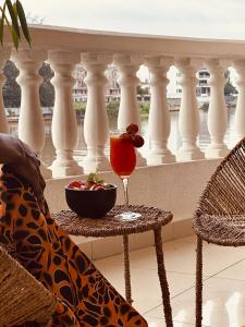 Ruang duduk di Guided Hospitality - Luxury Accommodations