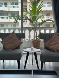 Ruang duduk di Guided Hospitality - Luxury Accommodations