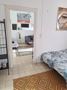 Katil atau katil-katil dalam bilik di jerusalem city couple,group and family friendly hostel