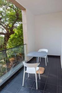 Balkón nebo terasa v ubytování Big Beautiful Suite @ Embassy Gardens, Cantonments