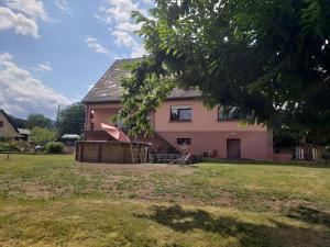 Budova, kde se bed and breakfast nachází
