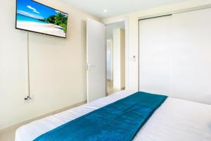 Letto o letti in una camera di Luxury Oceanview 1BR on beach
